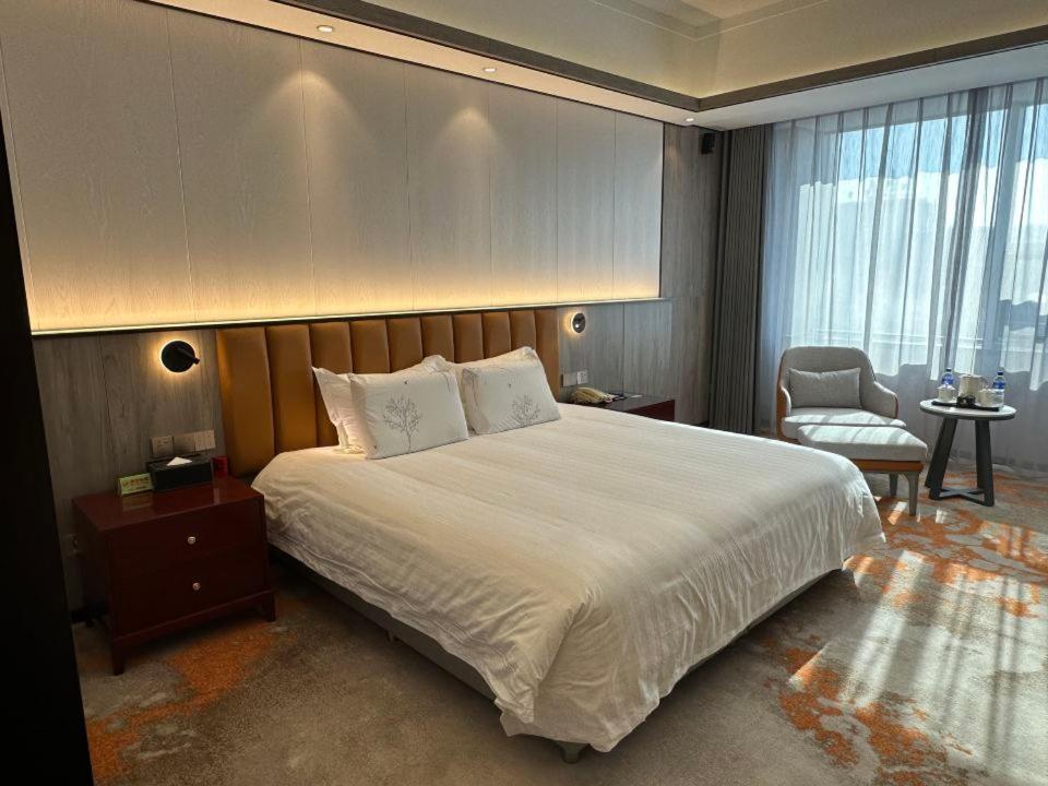Beijing Jingyi Hotel Zewnętrze zdjęcie